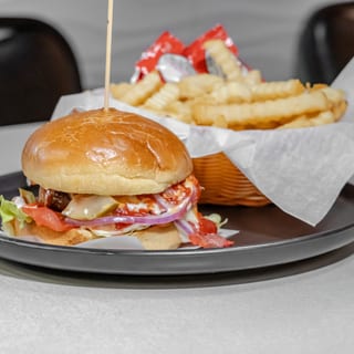 Classic Cheeseburger